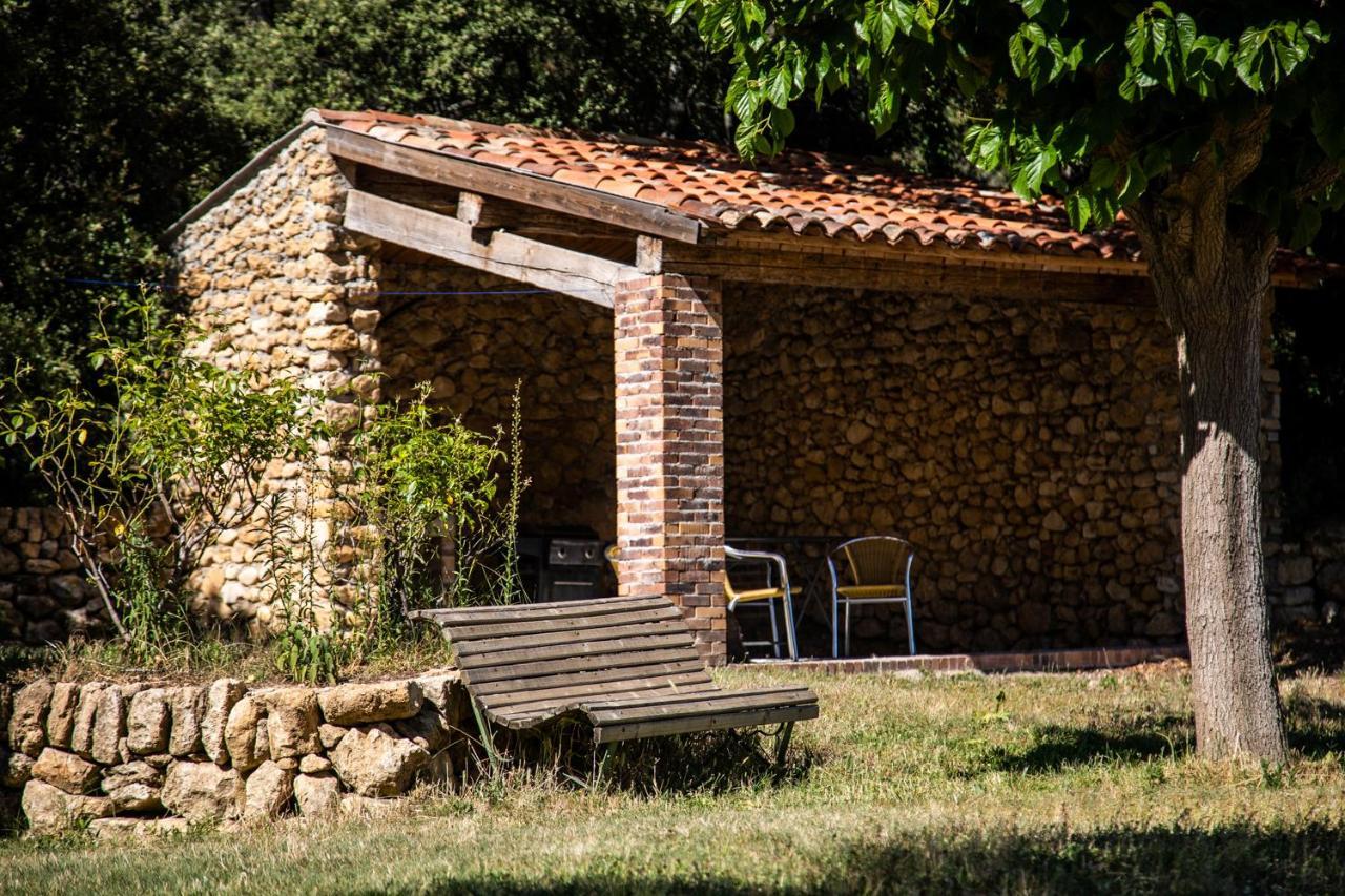 Domaine Les Perpetus Villa La Tour-dʼAigues Dış mekan fotoğraf