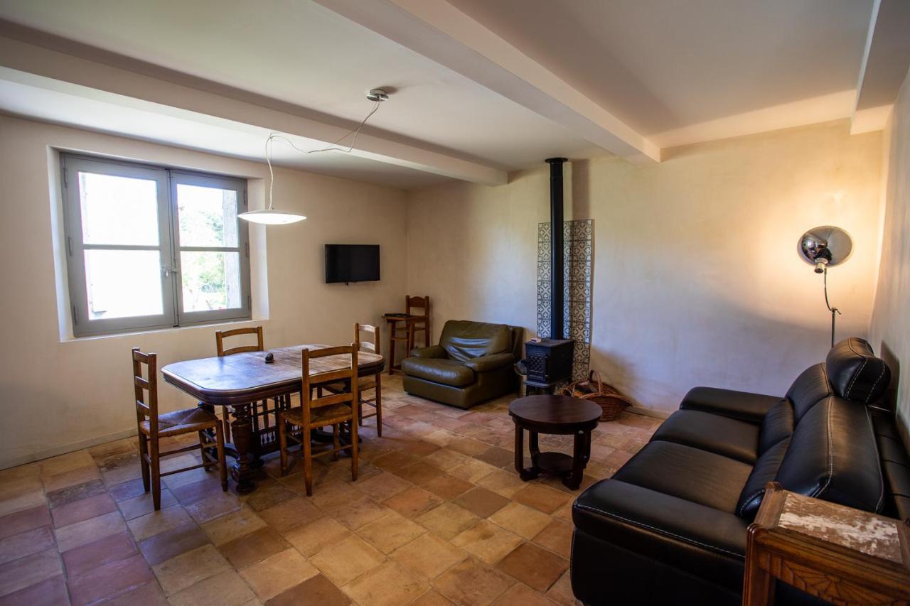 Domaine Les Perpetus Villa La Tour-dʼAigues Dış mekan fotoğraf