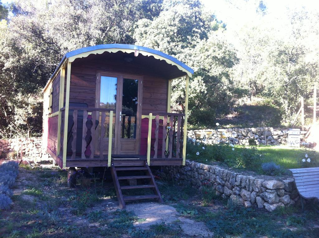 Domaine Les Perpetus Villa La Tour-dʼAigues Dış mekan fotoğraf